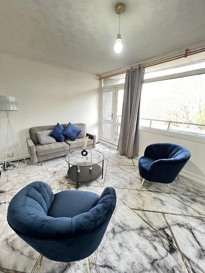 Entire 3 Bedroom Luxury Apartment In London With Private Balcony Exterior photo